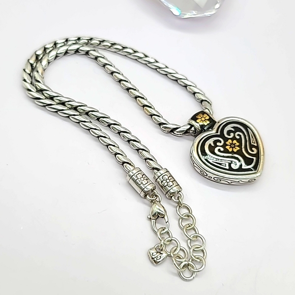 Brighton "FONTINA HEART" Reversible w Enamel & Scrolled Details! Rare & Retired! - Picture 6 of 10